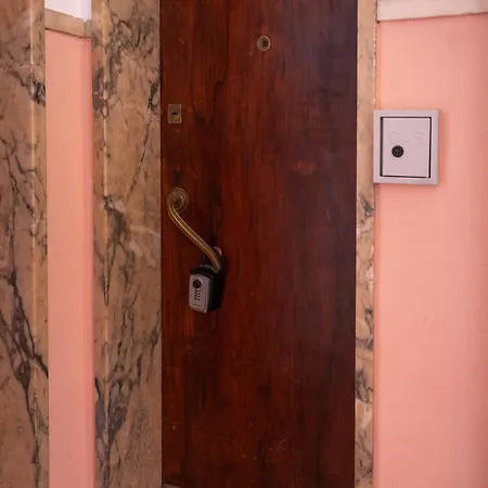 Terrace & Barbecue In Alameda Downtown Appartement